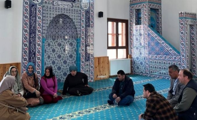 Bayburt’ta engelli vatandaşlar camide buluştu