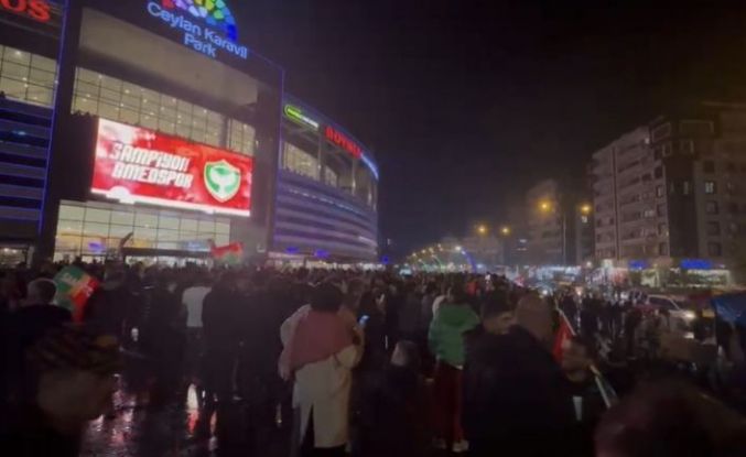 Ceylan Karavil Park AVM’de şampiyonluk coşkusu