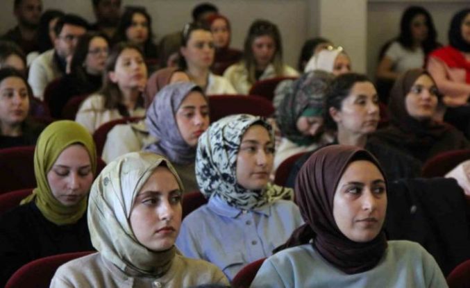 Cizre’de aday öğretmenlere farkındalık eğitimi verildi