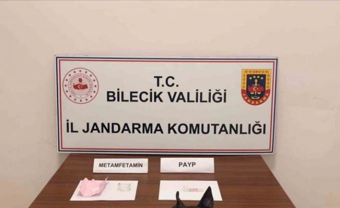 Durdurulan araçta uyuşturucu çıktı