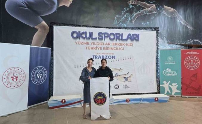 GKV’li Kont kardeşlerden Türkiye yüzme başarısı