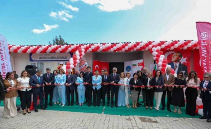 Hatay’da depremin ardından inşa edilen 232’inci okulun açılışı gerçekleştirildi