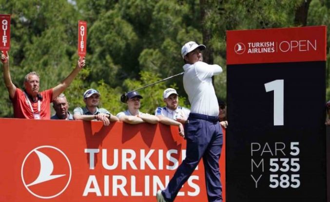 İkinci raundun sonunda lider İtalyan De Leo