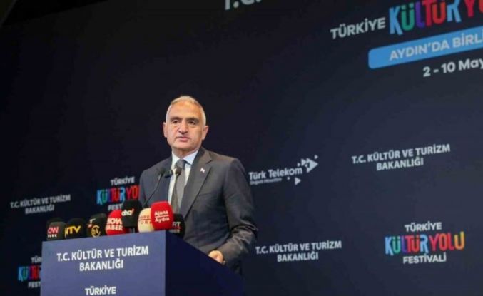 Kültür ve Turizm Bakanı Ersoy: "Festivalimiz 26 şehri kapsayan büyüklüğe ulaşmıştır"