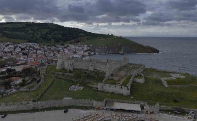 Kuzey Ege’nin turizm merkezi Bozcaada 3 günlük tatilde yüzde 70 doluluk oranına ulaştı