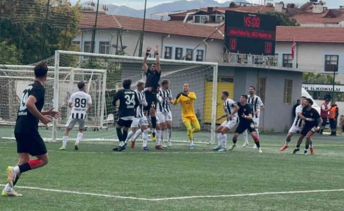 Marmarisspor kendi sahasında mağlup: 1-3