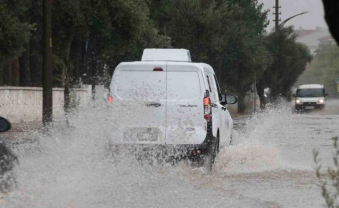 Muğla’nın Menteşe, Kavaklıdere ve Yatağan ilçelerine yağmur ve kar yağışı uyarısı