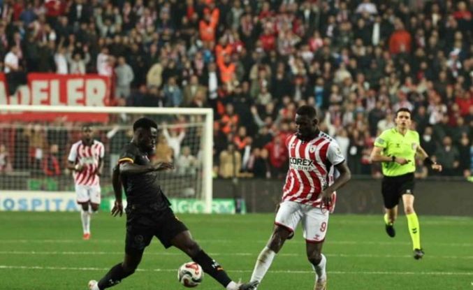 Trendyol Süper Lig: Samsunspor: 4 - Galatasaray: 1 (Maç sonucu)