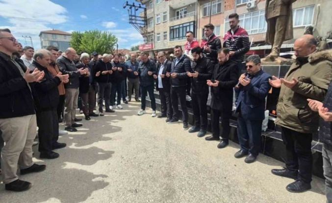 Vatani görev yolunda duygusal uğurlama