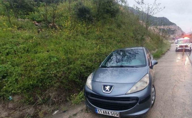 Yağışlı hava kazayı da beraberinde getirdi