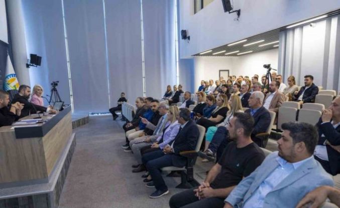 Mezitli Belediye Meclisinde encümen seçimi gerçekleştirildi