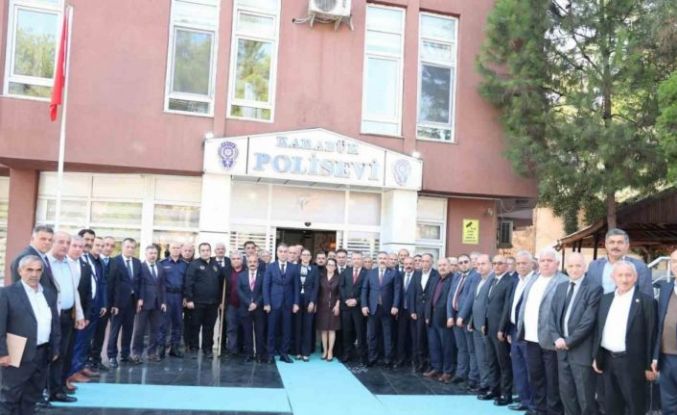 Vali Çağatay, muhtarlarla bir araya geldi