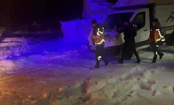 Kars’ta 1 yaşındaki bebek için ekipler seferber oldu