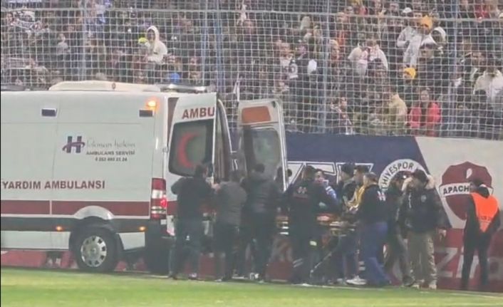 Türkiye Kupası maçı öncesi bir taraftar tribünden düştü