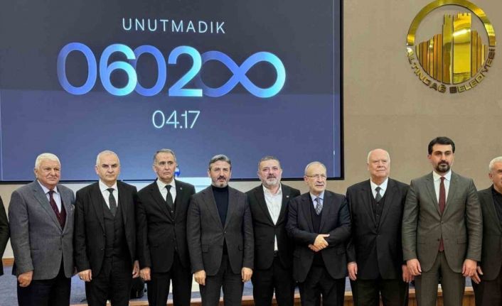 Ankara’da 6 Şubat depremlerinde hayatını kaybedenler dualarla anıldı