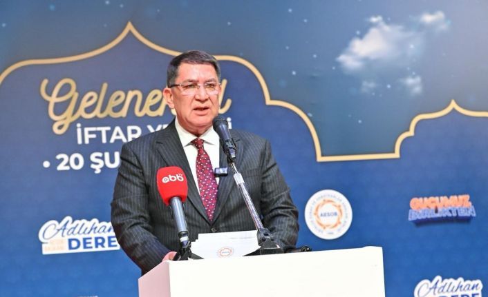 Antalya protokolü ve oda başkanları iftarda buluştu