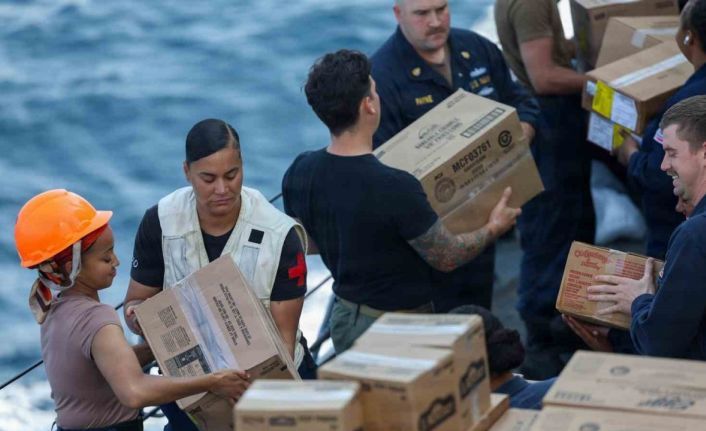 CENTCOM’dan ABD gemilerine ikmal paylaşımı