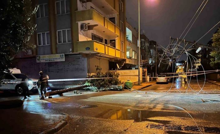 Gaziantep’te fırtına mesaisi