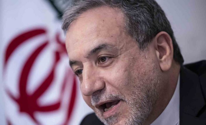 İran Dışişleri Bakanı Arakçi: "Hem savaşa hem de barışa hazırız"