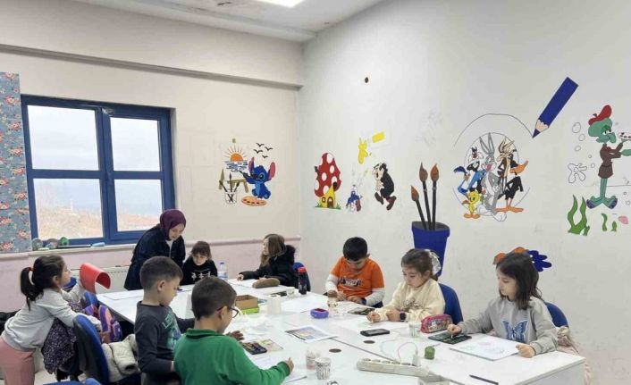 Resim kursu yoğun ilgi görüyor