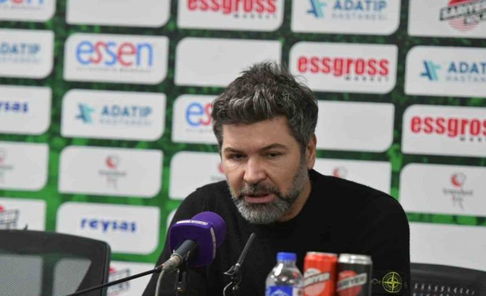 Sakaryaspor’da Teknik Direktör Hakan Kutlu ile yollar ayrıldı