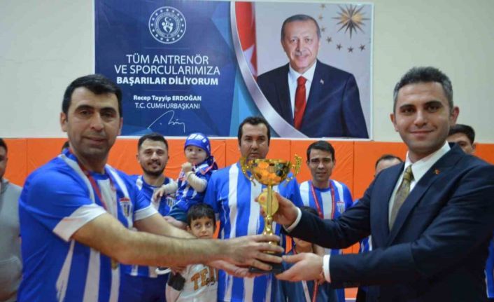 Selendi Kaymakamlık Kupası, Belediye Spor’un oldu