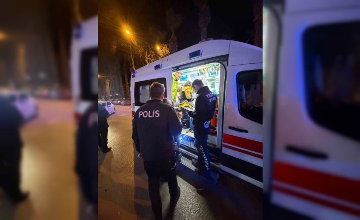 Sinop’ta motosiklet yayaya çarptı: 2 yaralı