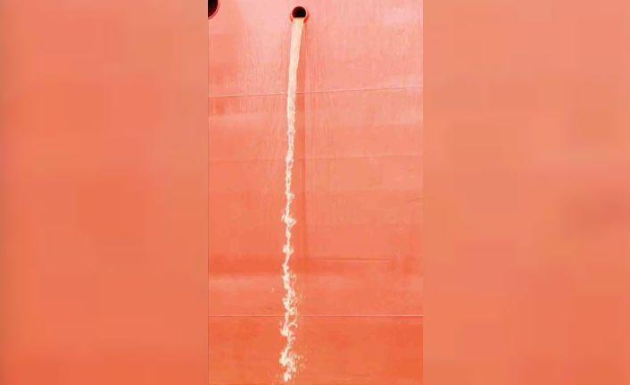 Yalova’da denizi kirleten gemiye para cezası