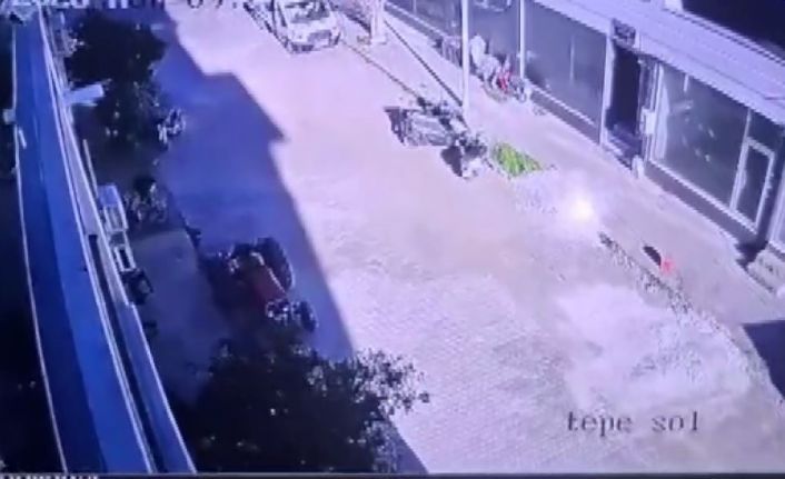 Buldan’daki 5.1’lik deprem ve artçı sarsıntılar güvenlik kamerasına yansıdı