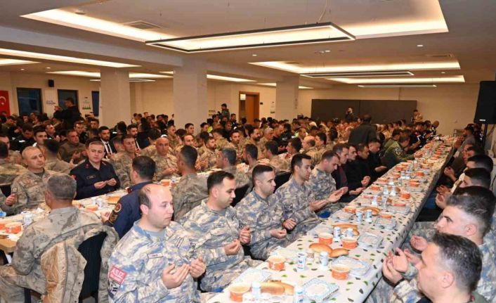 Çanakkale Zaferi Gününde güvenlik güçleri iftarda buluştu