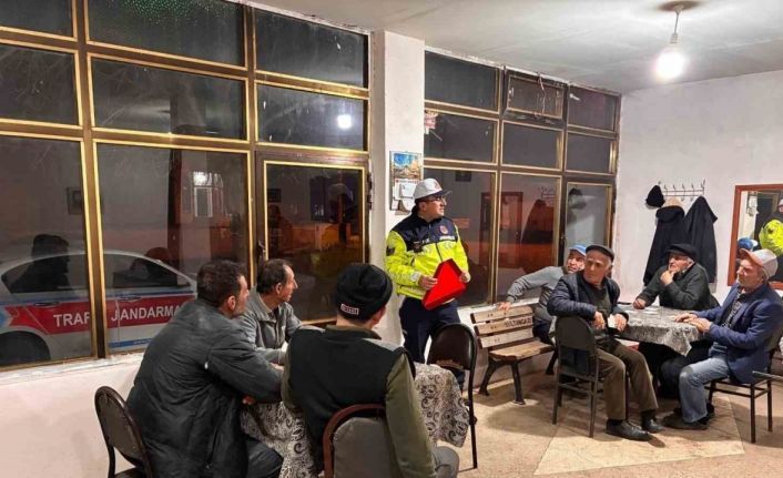 Edirne jandarmasından vatandaşlara trafik güvenliği eğitimi