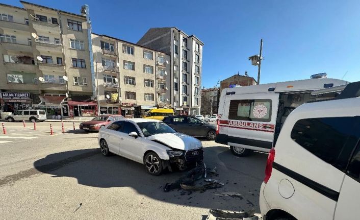 Elazığ’da trafik kazası: 1 yaralı
