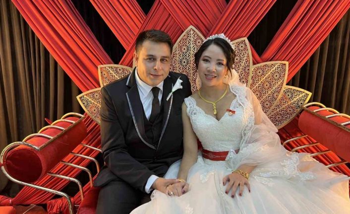 Filipinler’den Türkiye’ye mesafe tanımayan aşk