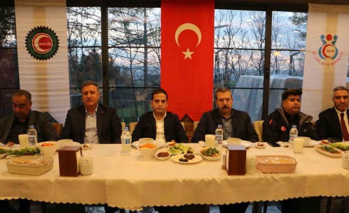 Hak-İş Diyarbakır İl Başkanlığı üyeleri iftarda buluştu