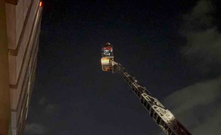 İstanbul Okmeydanı Ağız ve Diş Sağlığı Hastanesi’nde yangın paniği