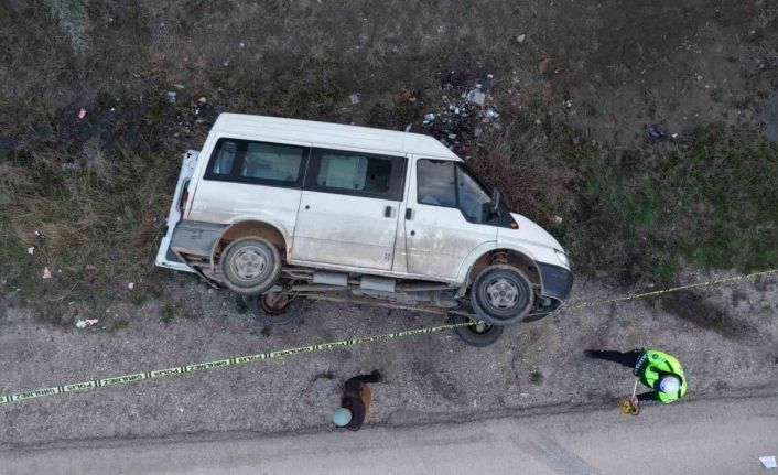 Kırıkkale’de işçi servisi kamyonla çarpıştı: 5 yaralı