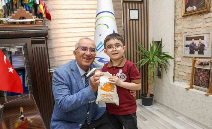 Azerbaycanlı öğrencilerden Çameli’ne kardeşlik ziyareti