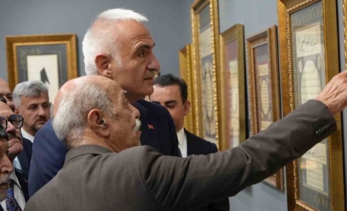 Bakan Ersoy: "Fuadname, hat ve ebruda çok geniş bir penceredir"