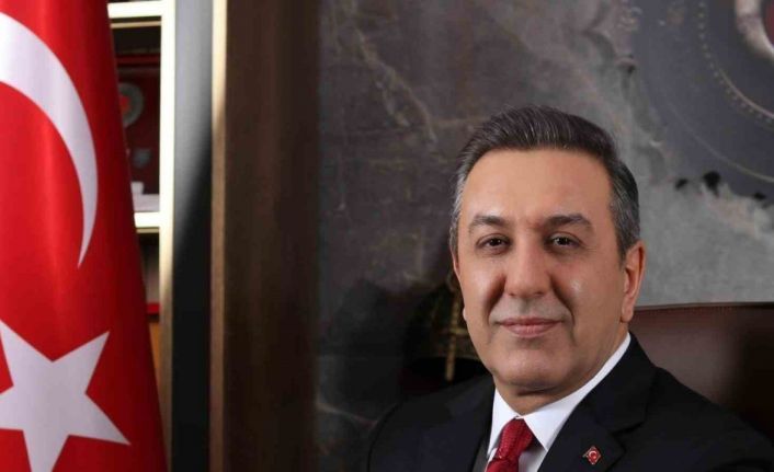 Başkan Dere çocukların bayramını kutladı