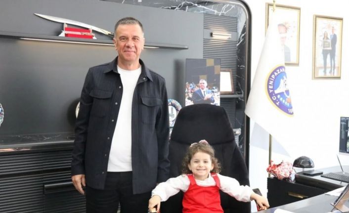 Başkan Ercan, koltuğunu devretti