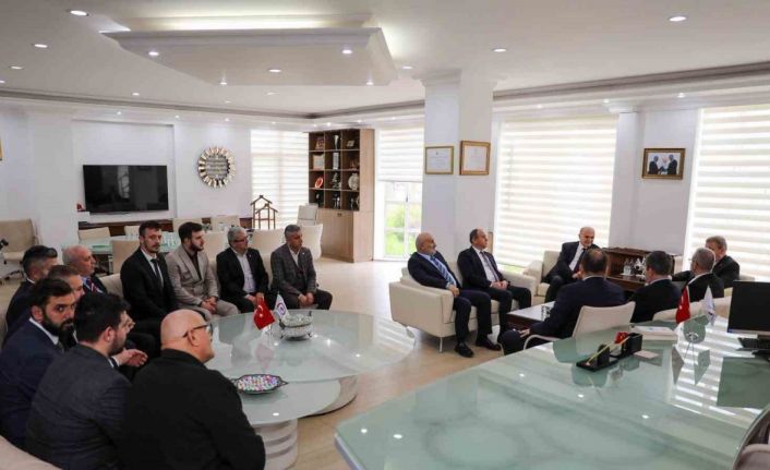 BBP Genel Başkanı Destici "Bizler aynı kilimin desenleriyiz, o kilim ise Düzce"