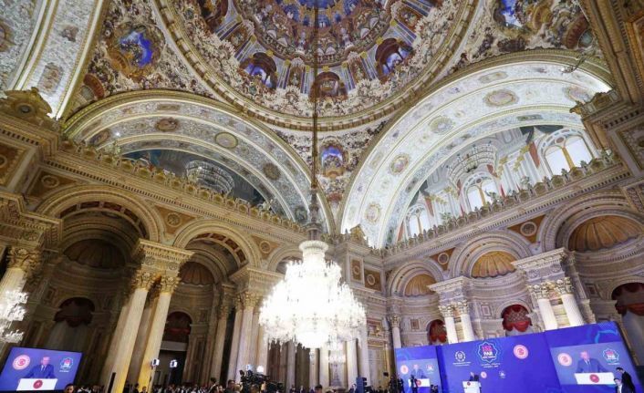 Cumhurbaşkanı Erdoğan: "Diplomasi ve müzakerenin yerini füze ve bombaların aldığı böyle bir ortamda kimse güvende değildir"