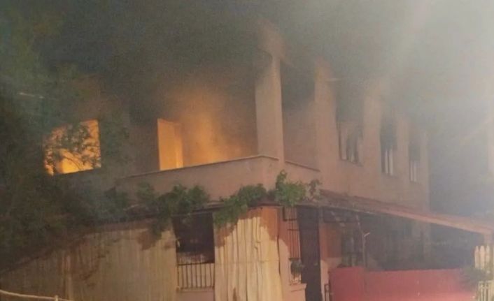 Dörtyol’da müstakil evden alevler yükseldi