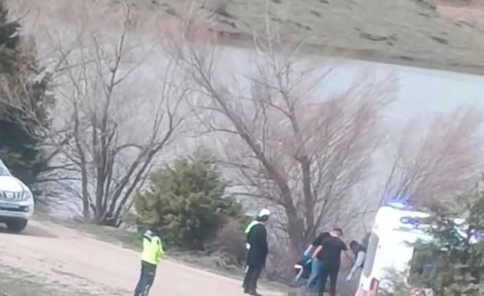 Genç kadını 8 yerinden bıçaklayıp baraja attılar