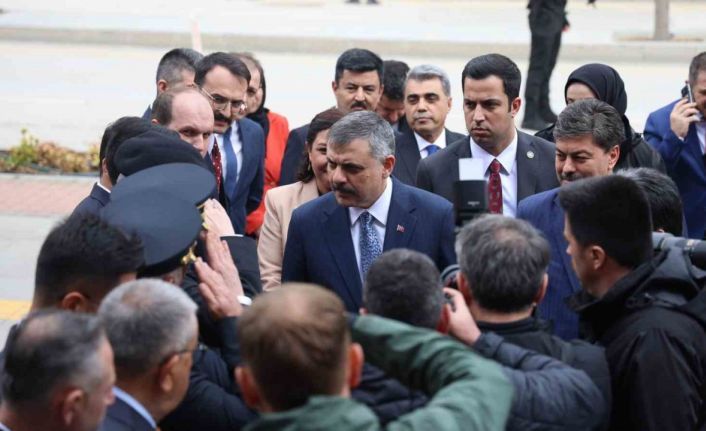 İçişleri Bakanı Çiftçi: "Herkes endişe içerisindeyken bizim öyle bir tasamız yok, başımızda bir dünya lideri var"