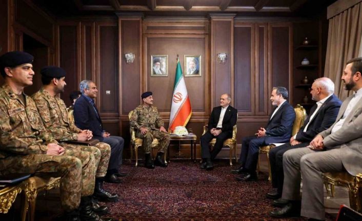 İran Cumhurbaşkanı Pezeşkiyan: "ABD galip gelmeyecek, dünya ağır bedeller ödeyecek"