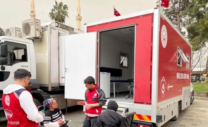 Karaisalı’da vatandaşlara mobil sosyal hizmet desteği