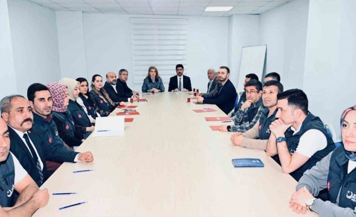 Milletvekili Ölmeztoprak’dan hem kurumlara hem millete yakın temas